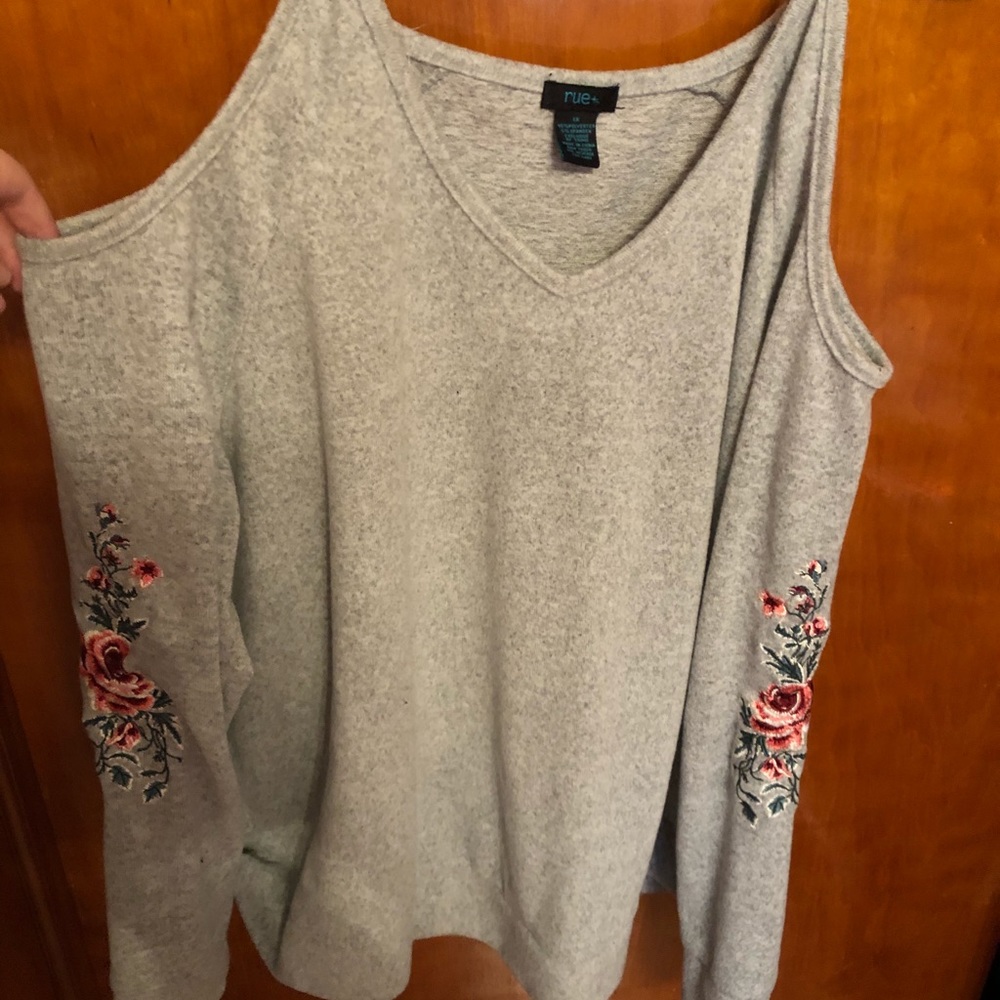 Cold Shoulder Floral Sweater
